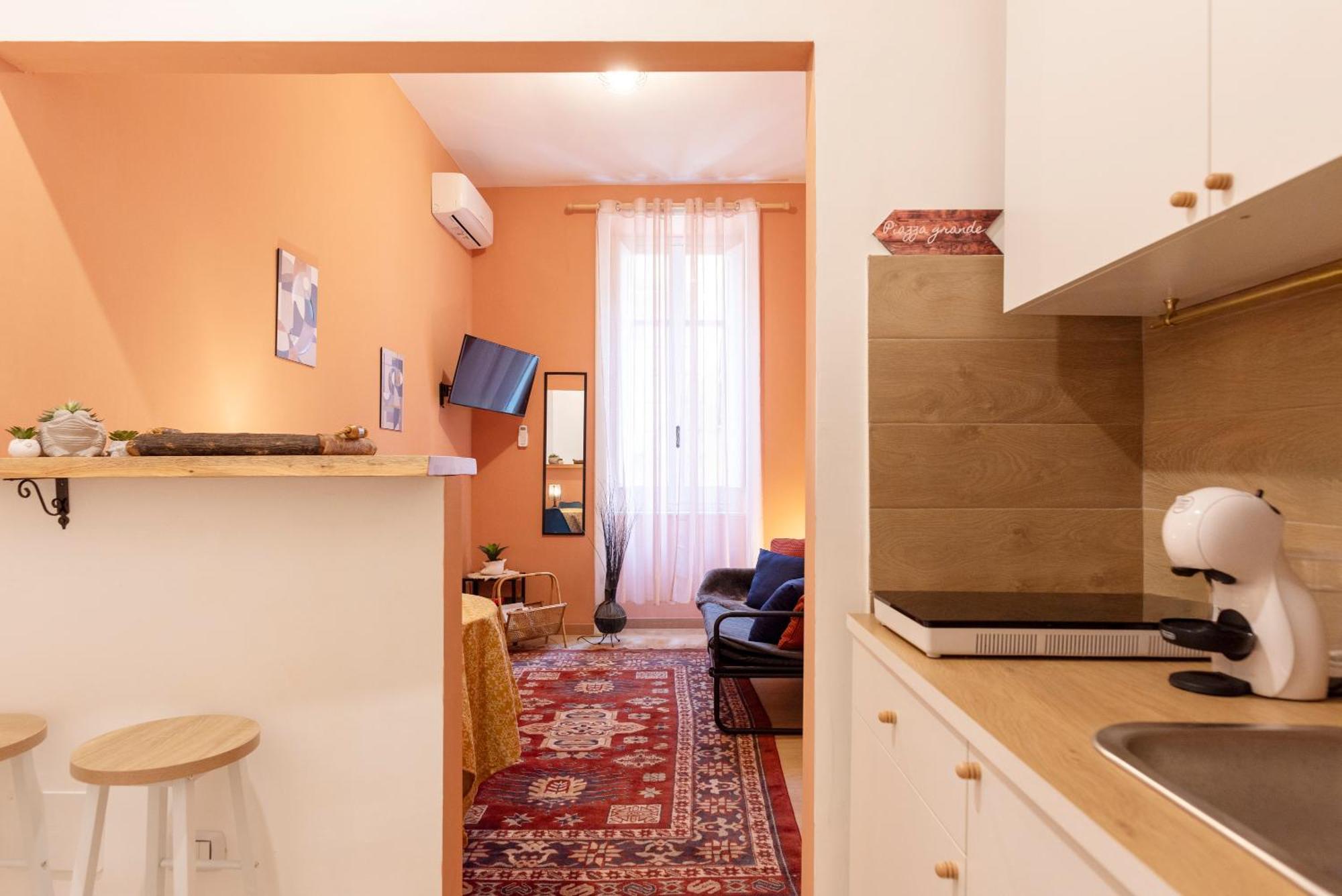 Spaccanapoli - Locazione Turistica Homestay Naples